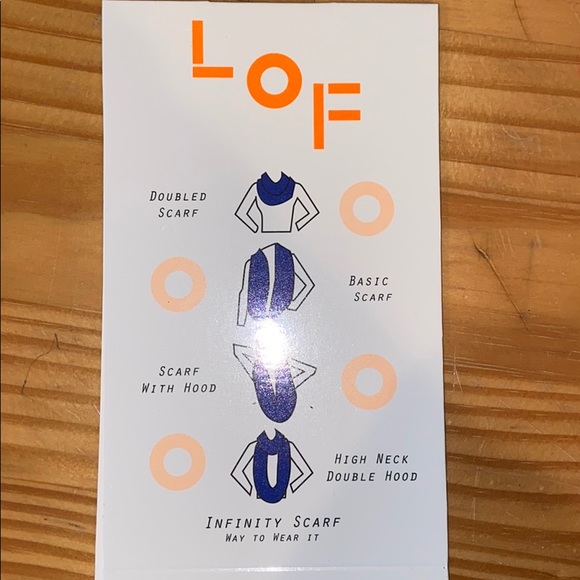 Infinity Scarf NWT - Picture 6 of 6